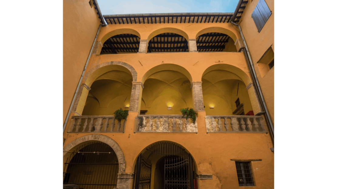 Casa Museo e Quadreria Cesarini cortile