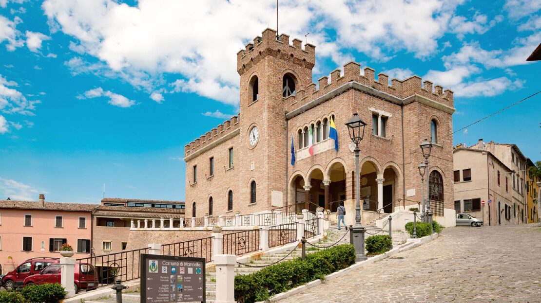 Palazzo-comunale-Mondolfo Itinerario della bellezza