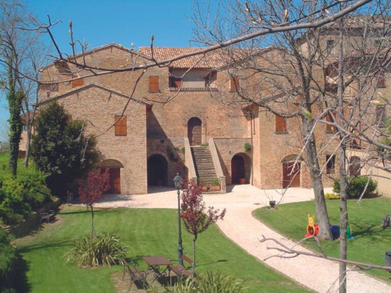 Mombaroccio Giardino di Palazzo del Monte - Fano - Itinerario della Bellezza