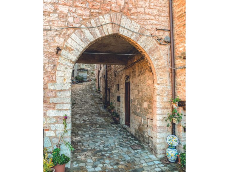 Porta di ponente - Piobbico - Itinerario della bellezza