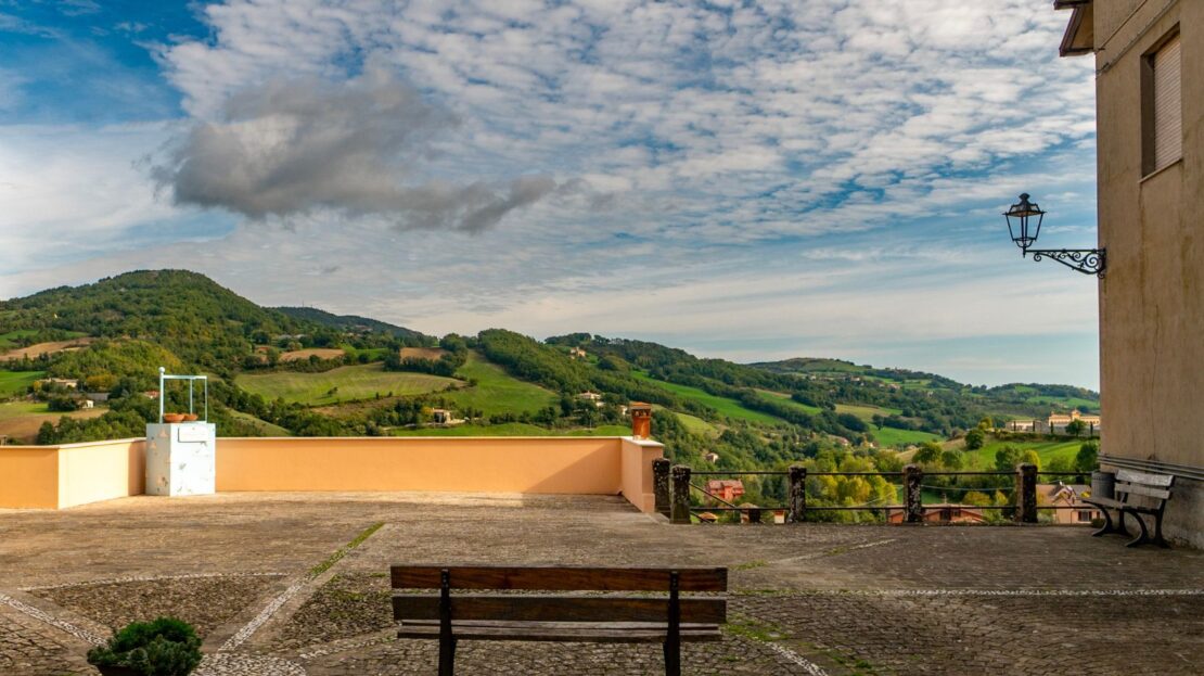 Monte Cerignone - Piazzetta panoramica